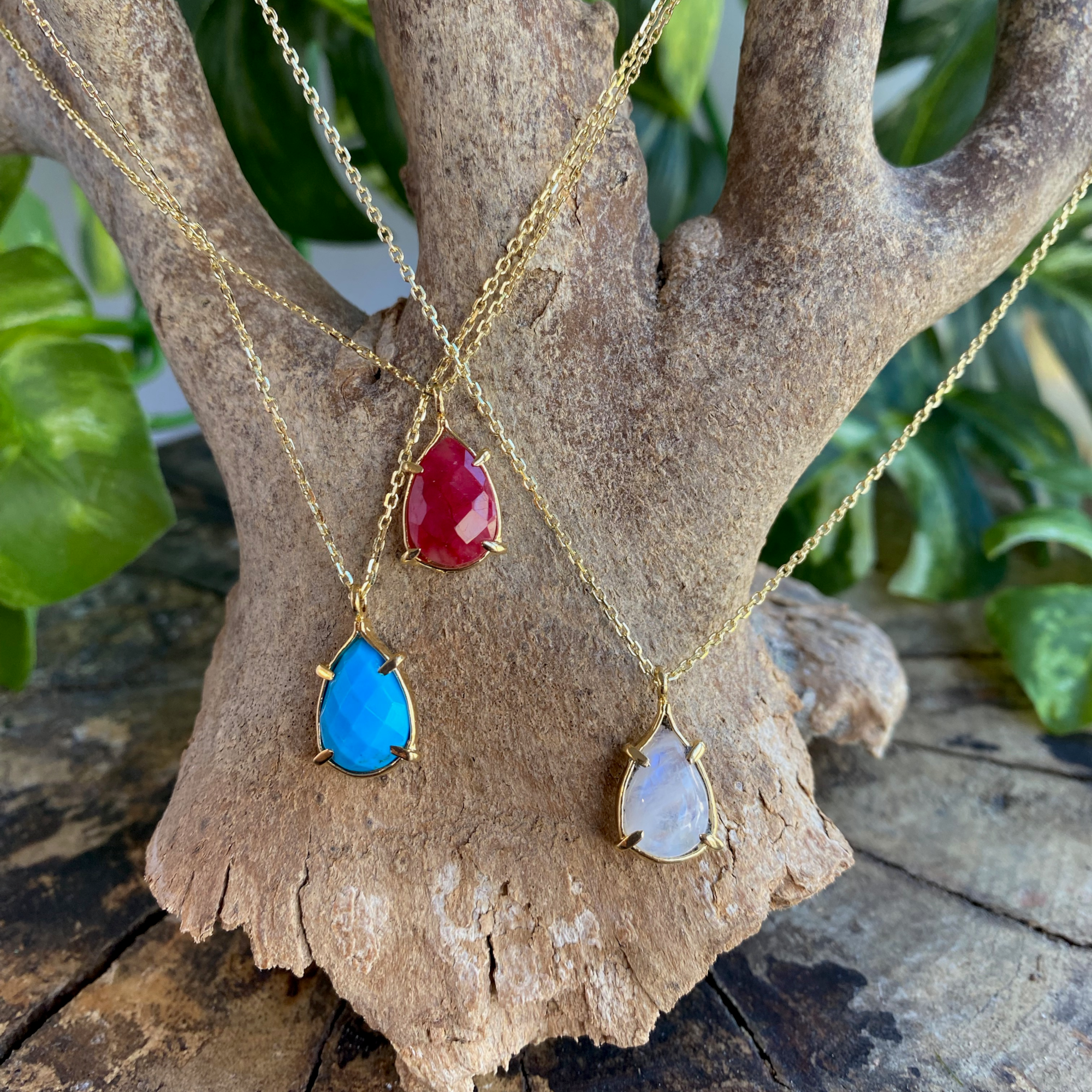 Venus Necklace